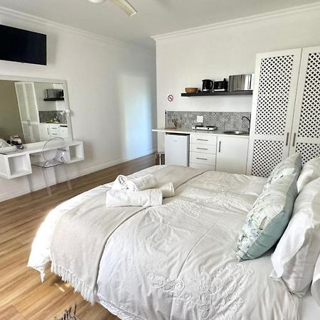 Plett57 - Self Catering - Room No2 Plettenberg Bay Exteriör bild