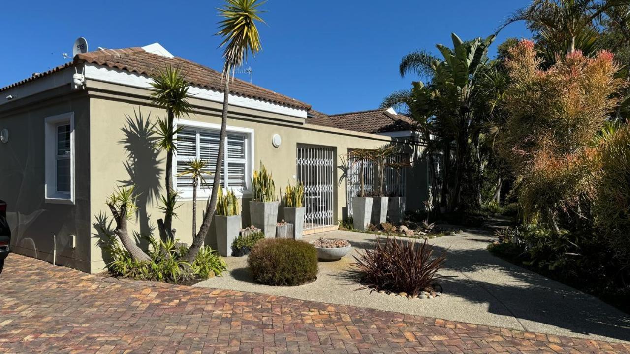 Plett57 - Self Catering - Room No2 Plettenberg Bay Exteriör bild