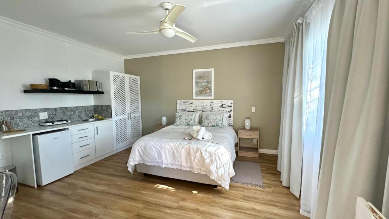 Plett57 - Self Catering - Room No2 Plettenberg Bay Exteriör bild