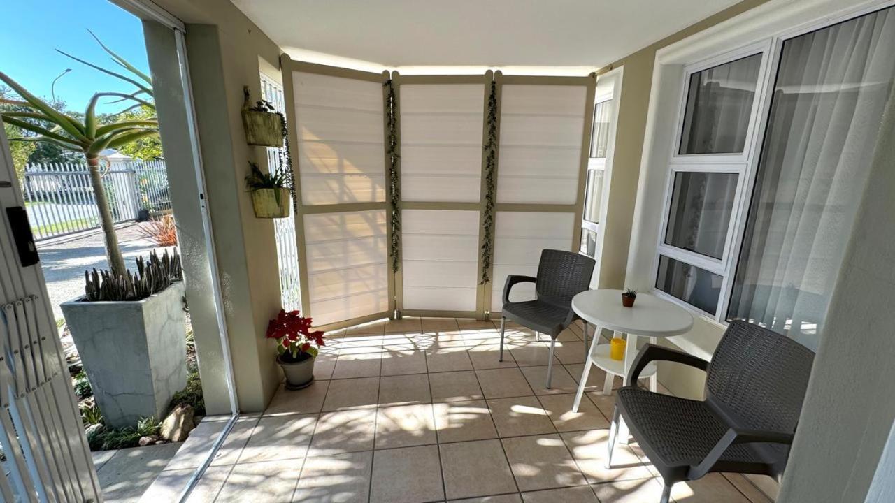 Plett57 - Self Catering - Room No2 Plettenberg Bay Exteriör bild